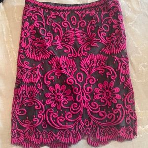 Barashi Mesh Embroidered Pencil Skirt Size M